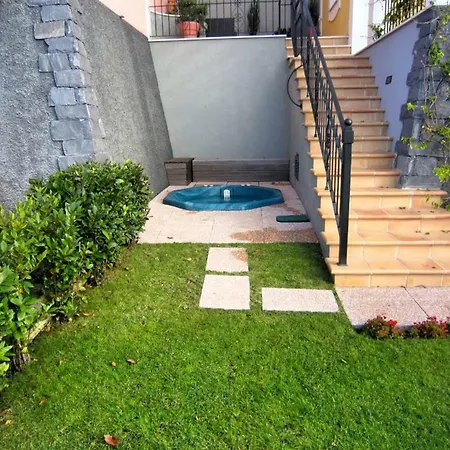 Sleeps 6 Pool Wifi *