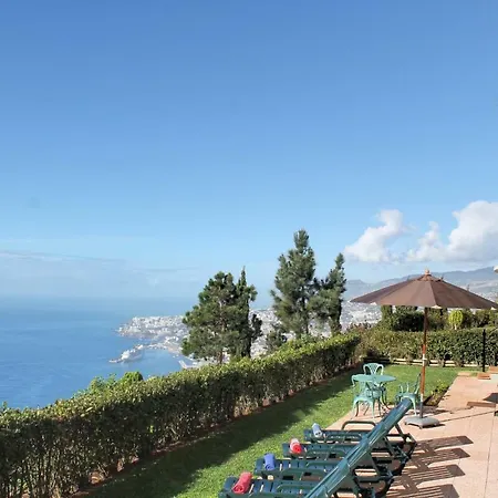 Sleeps 6 Pool Wifi *
