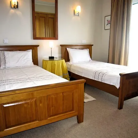 Sleeps 6 Pool Wifi